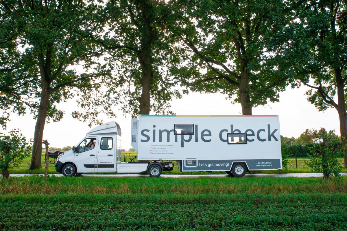 Simple Check Bus